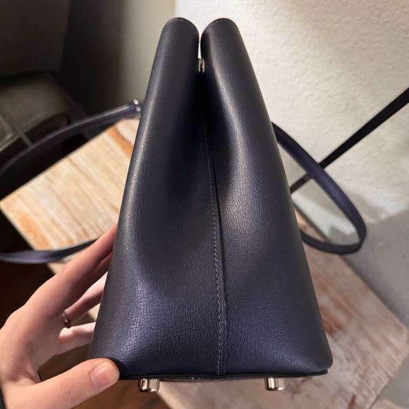 COACH Avenue Tote / Carry-All Shoulder Bag F48734 - Metallic Blue Navy EUC - Picture 5 of 8